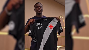 Tras llegar a un acuerdo con Atlético Nacional, el jugador llega para los exámenes médicos y luego proceder con el anuncio oficial.