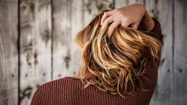 Biotina para el pelo: as puedes tratar la cada del cabello
