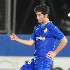 El hijo de Quique Flores debuta con el primer equipo del Getafe