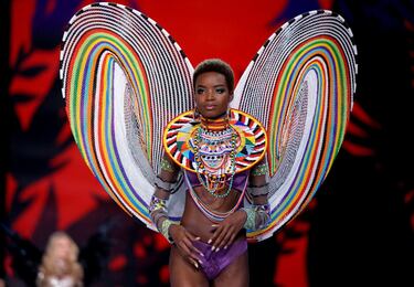 Maria Borges en el Victoria's Secret Fashion Show 2017