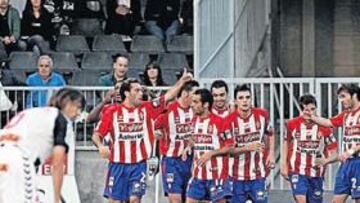 <b>PALIZA. </b>El Castellón sufrió una goleada ante el Sporting, que es el mejor fuera de casa: 12 puntos.