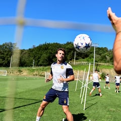 Álvaro Odriozola, baja de última hora para el derbi
