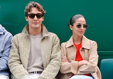 George Russell, piloto de automovilismo británico, y su pareja sentimental, Carmen Montero.