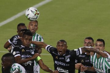 Partidazo en el Atanasio. Atlético Nacional celebró ante su gente el paso a la final de la Copa BetPlay donde enfrentará al Pereira.