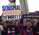 Fanáticos del Barcelona queman jersey de Dembélé