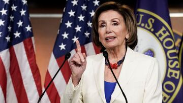 La presidenta de la Cámara de Representantes de Estados Unidos, Nancy Pelosi (D-CA), celebra su conferencia de prensa semanal con los reporteros del Capitolio en Washington, D.C., Estados Unidos, el 20 de mayo de 2021.