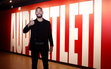 El colombiano llevaba colgado el cartel de estrella y buscaba rendir igual que lo hizo en el Oporto, pero una lesión le marcó. Llegó para hacer menos dura la marcha de Falcao, pero solo jugó 22 partidos y se fue por 42 millones al Guangzhou en febrero. El brasileño Cunha llegó del Hertha Berlín en el verano de 2021. Temporada y media en el Atlético en la que jugó 54 partidos, pero muy pocos como titular. Suplente de una delantera formada por Morata y Griezmann; y por detrás de Correa en la rotación. Tan solo marcó siete goles, pasó sin pena ni gloria por el equipo rojiblanco y no llegó a justificar lo que costó. Se fue cedido al Wolves en el mercado invernal y lo terminaron comprando por 50 millones.