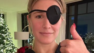 A Bouchard le sale caro jugar al pickleball