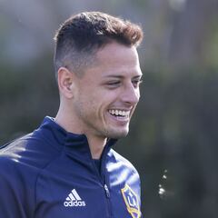 Chicharito: “Que me busquen si alguien del Tri tiene problemas conmigo”