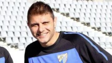 Joaquín, se enfrentará con su actual equipo el Málaga al Betis, equipo donde se formó y con el que debutó en primera.