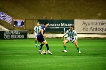 El ex del Antequera Luis Alcalde, ante Marcelo.