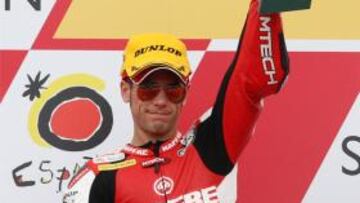 <b>Satisfecho</b>. El piloto español de 250cc, Álvaro Bautista, ha afirmado que está contento por quedar segundo en el GP de Gran Bretaña, resultado que considera "bueno"
