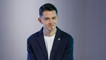SEVILLA, 03/02/2026.- El nuevo jugador del Betis Álvaro Fidalgo durante su presentación este martes, en Sevilla. EFE/ José Manuel Vidal