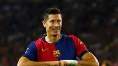 Robert Lewandowski defies Xavi Hernandez