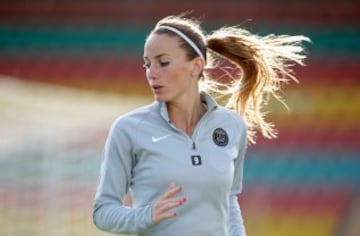 Kosovare Asllani, la '9' de la Selección de Suecia