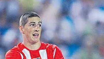 <b>YA SE HA ESTRENADO EN ESTA LIGA.</b> Torres ha jugado tres partidos de Liga hasta el momento. El capitán rojiblanco suma un gol en Santander y una asistencia a Maxi ante el Sevilla. Fue expulsado contra el Valencia.