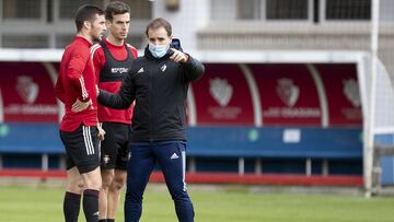 Arrasate da instrucciones a Oier e Iñigo Pérez