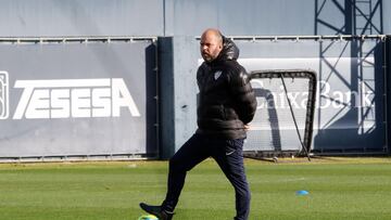 10/12/21 ENTRENAMIENTO DEL MALAGA
JOSE ALBERTO LOPEZ MENENDEZ