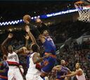 El banquillo y Carmelo (37) salvan a los Knicks en Portland