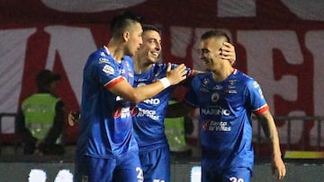 Jugadores del Pasto celebrando un gol en Liga Águila.