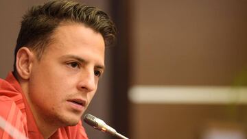 Santiago Arias durante una rueda de prensa de la Selección Colombia previo al debut mundialista ante Japón