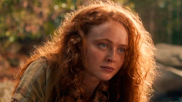 Sadie Sink Max Stranger Things Running Up That Hill Kate Bush