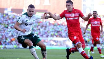 Santos y Toluca empatan en la primera de tres batallas