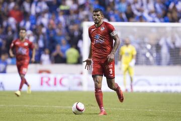 El veterano mexicano seguirá en primera división con Lobos BUAP, ya que claramente no tiene lugar con los cementeros. El acuerdo entre ambos clubes fue una compra de manera definitiva. 