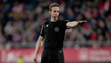 GIRONA, SPAIN - FEBRUARY 17: Referee Valentin Pizarro Gomez during the LaLiga Santander match between Girona FC and UD Almeria at Montilivi Stadium on February 17, 2023 in Girona, Spain. (Photo by Alex Caparros/Getty Images)