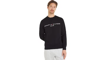 Sudadera con logo bordado de Tommy Hilfiger negra para hombre