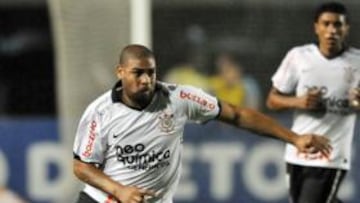 Adriano no juega por gordo