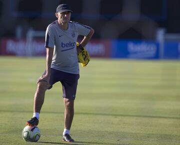 El Barça prepara en UCLA su partido contra el Tottenham