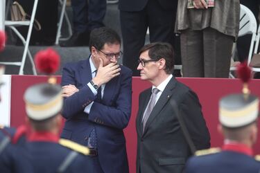 El presidente de la Generalitat, Salvador Illa y el ministro para la Transformación Digital y de la Función Pública, Óscar López.