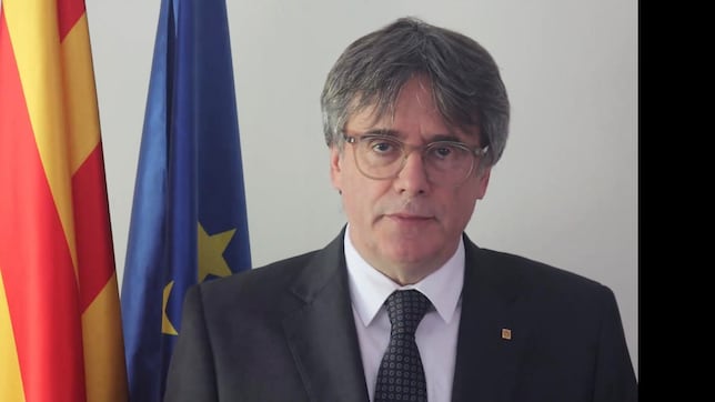 Puigdemont reaparece y establece los siguientes pasos tras la investidura de Illa