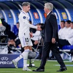 Valverde sigue en París