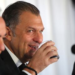 Futbol, Junta de accionistas Colo Colo.
Se realiza la Junta Ordinaria de Accionistas de Blanco y Negro en el estadio Monumental en Santiago, Chile.
28/04/2024
Jonnathan Oyarzun/Photosport
Football, Colo Colo shareholders meeting.
The Ordinary Shareholders' Meeting of Blanco y Negro is held at the Monumental stadium in Santiago, Chile.
28/04/2024
Jonnathan Oyarzun/Photosport