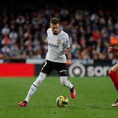 Trabajo contrarreloj para sacar a Castillejo y fichar a Canós