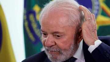 FILE PHOTO: Brazil's President Luiz Inacio Lula da Silva attends a signing ceremony for an addendum to the works on the Transnordestina railway, at the Planalto Palace in Brasilia, Brazil November 28, 2024. REUTERS/Adriano Machado/File Photo