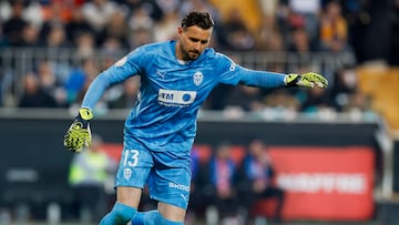 06/02/25 PARTIDO UNICO COPA DEL REY CUARTOS
VALENCIA - BARCELONA
DIMITRIEVSKI