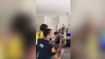 Fiestón en casa de Fagner al conocer que irá al Mundial con Brasil