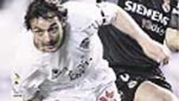 Santi puede irse a EE UU.