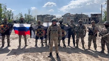 Founder of Wagner private mercenary group Yevgeny Prigozhin makes a statement as he stand next to Wagner fighters in the course of Russia-Ukraine conflict in Bakhmut, Ukraine, in this still image taken from video released May 20, 2023. Press service of "Concord"/Handout via REUTERS ATTENTION EDITORS - THIS IMAGE WAS PROVIDED BY A THIRD PARTY. NO RESALES. NO ARCHIVES. MANDATORY CREDIT.