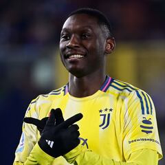 Kolo Muani arruina el sueño de Cesc