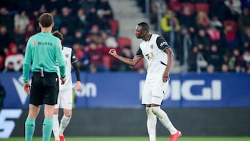 Osasuna 3 - Valencia 3: resumen, goles y resultado del partido de LaLiga EA Sports