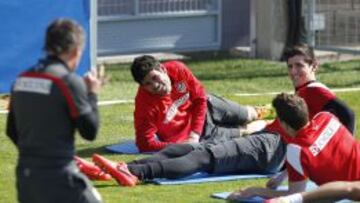 El Atlético vuelve a entrenarse con todos menos Manquillo