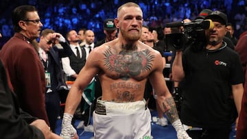 Conor McGregor tras caer derrotado ante Floyd Mayweather. 