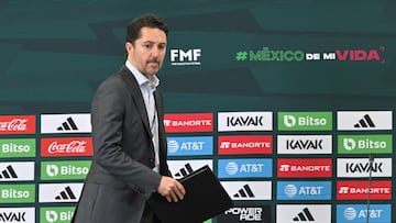 Yon de Luisa previo a la conferencia de prensa que dio la FMF en Qatar tras la eliminación de México.
