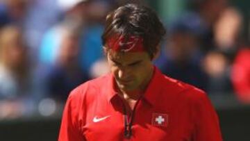 <b>CABIZBAJO. </b>Federer tras perder ayer la final olímpica en Londres.