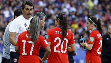 DT de la Roja femenina revela cómo trabajan en cuarentena