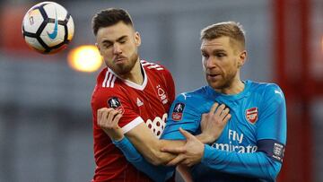 El Nottingham contra el Arsenal.